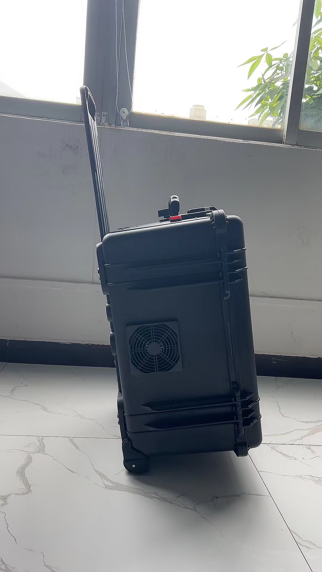 西昌镇手拉箱型移动通信干扰器
